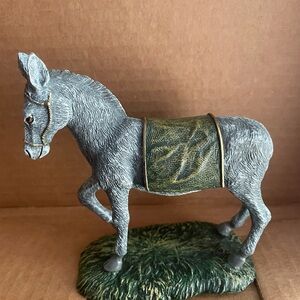 Thomas Kinkade Mary’s Donkey Figurine with Green and Gold Details